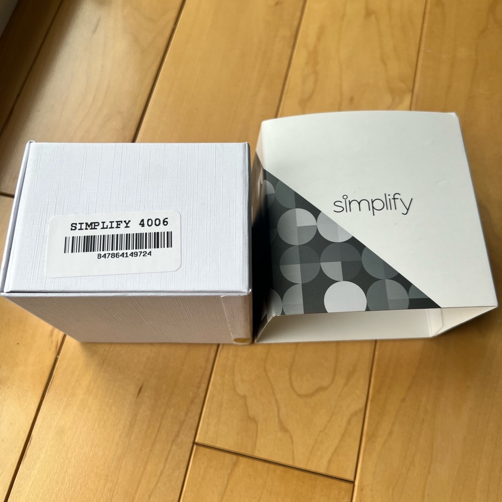 New in Box Simplify Watch - Picture 2 of 2